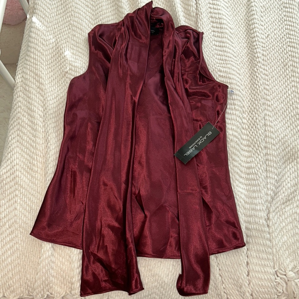 Black Label blouse, Ties around the neck, Silk